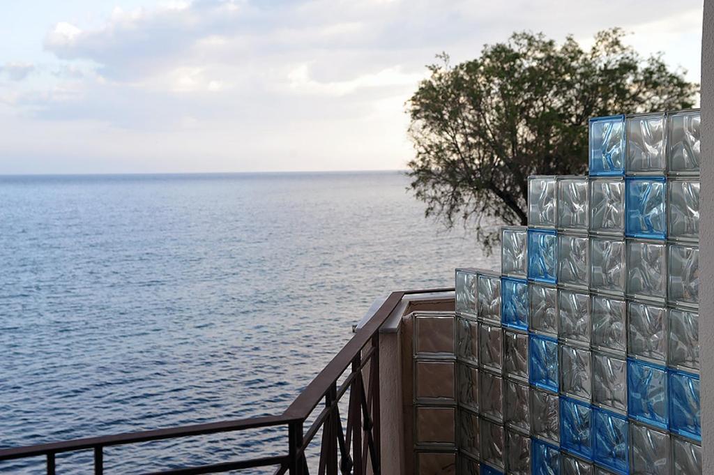 Hotel Pelagos Studios Platána エクステリア 写真